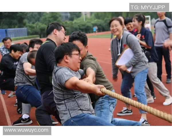 布鲁克斯足球:探索这项运动背后的激情与团队精神 布鲁克斯足球:探索这项运动背后的激情与团队精神